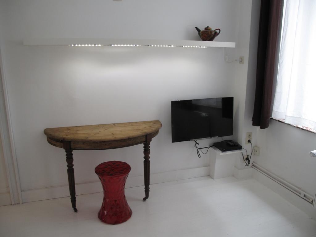 Apartment Jules & Jim Dinant Phòng bức ảnh