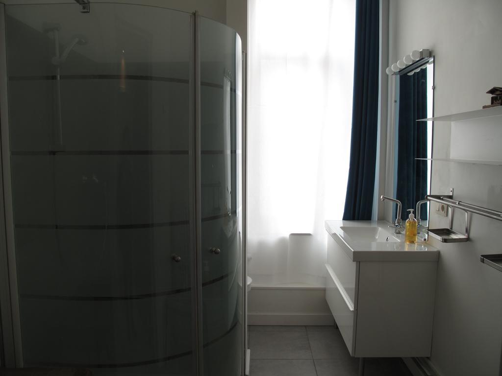 Apartment Jules & Jim Dinant Phòng bức ảnh